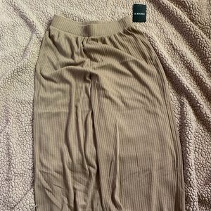 Forever 21 Knitted Ankle Pants